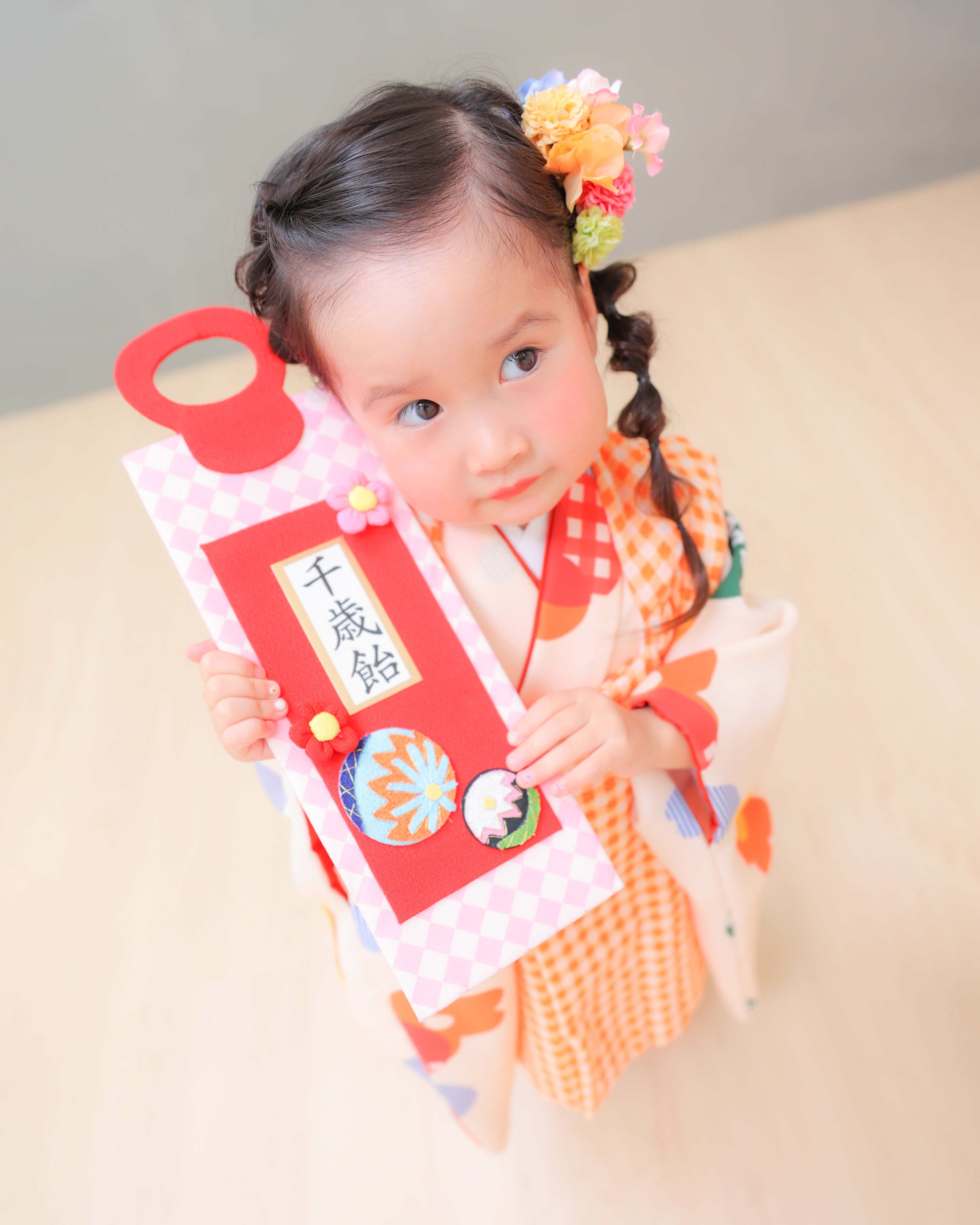 七五三　女の子　可愛い　カラフル　キッズフォトスタジオ　ハピスタ