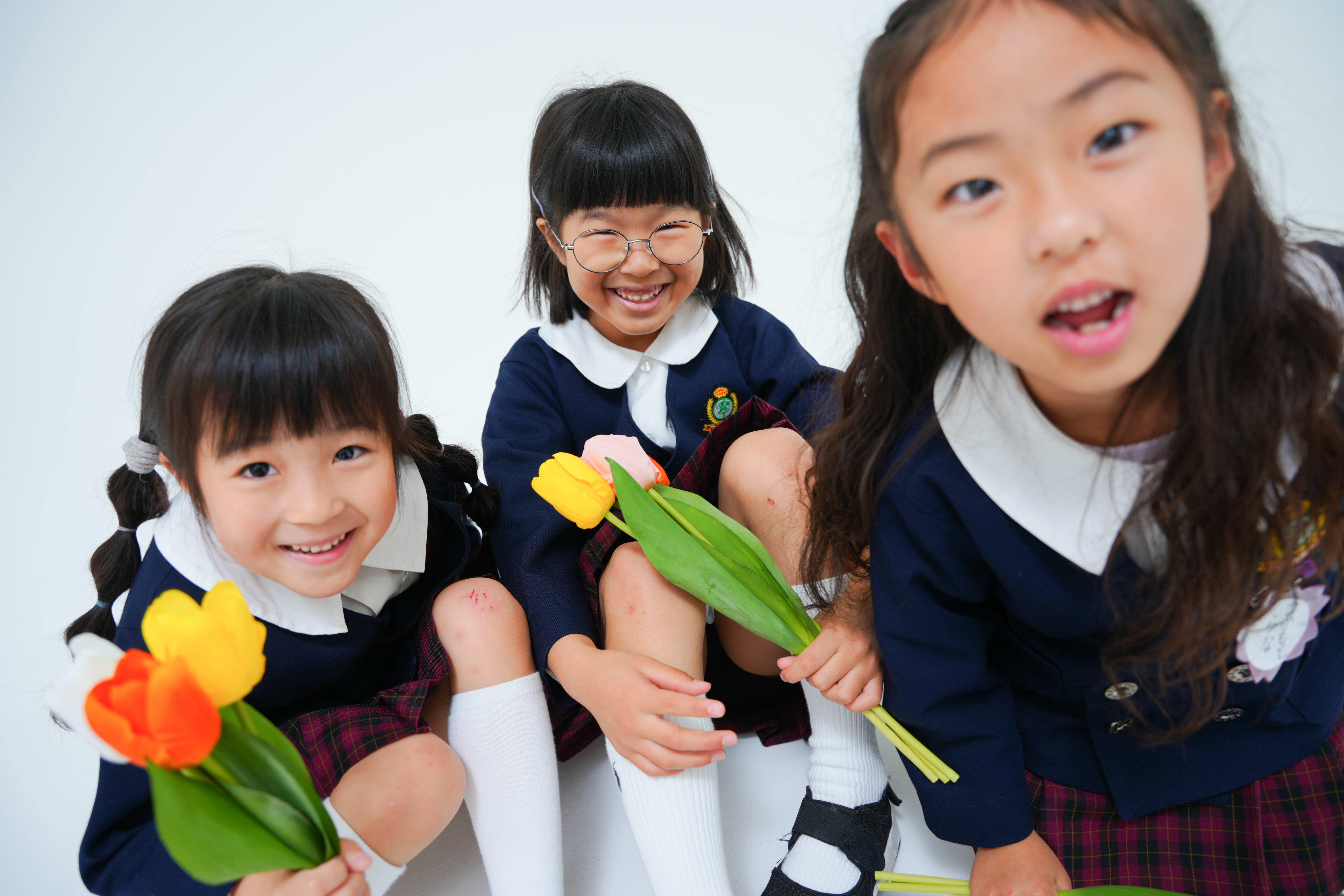 卒園　卒園写真　卒業　卒業写真　卒園卒業撮影　キッズフォトスタジオ　大阪フォトスタジオ　フォトスタジオ　大阪フォトスタジオ　堺市フォトスタジオ　制服撮影　友達撮影　仲良し写真　友達と卒園撮影