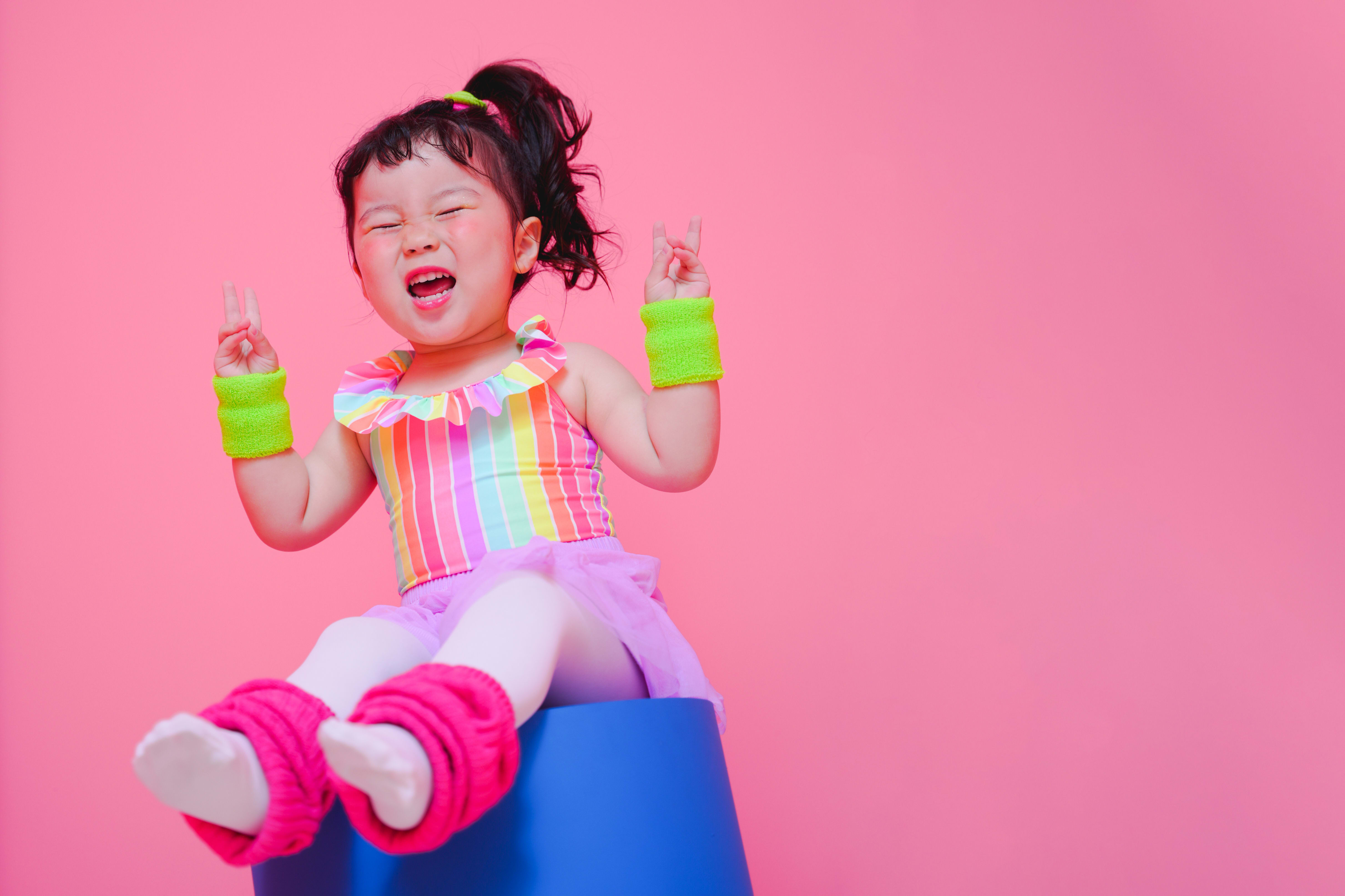 バースデー　お誕生日　　女の子　カラフル　キッズ写真　HAPISTA