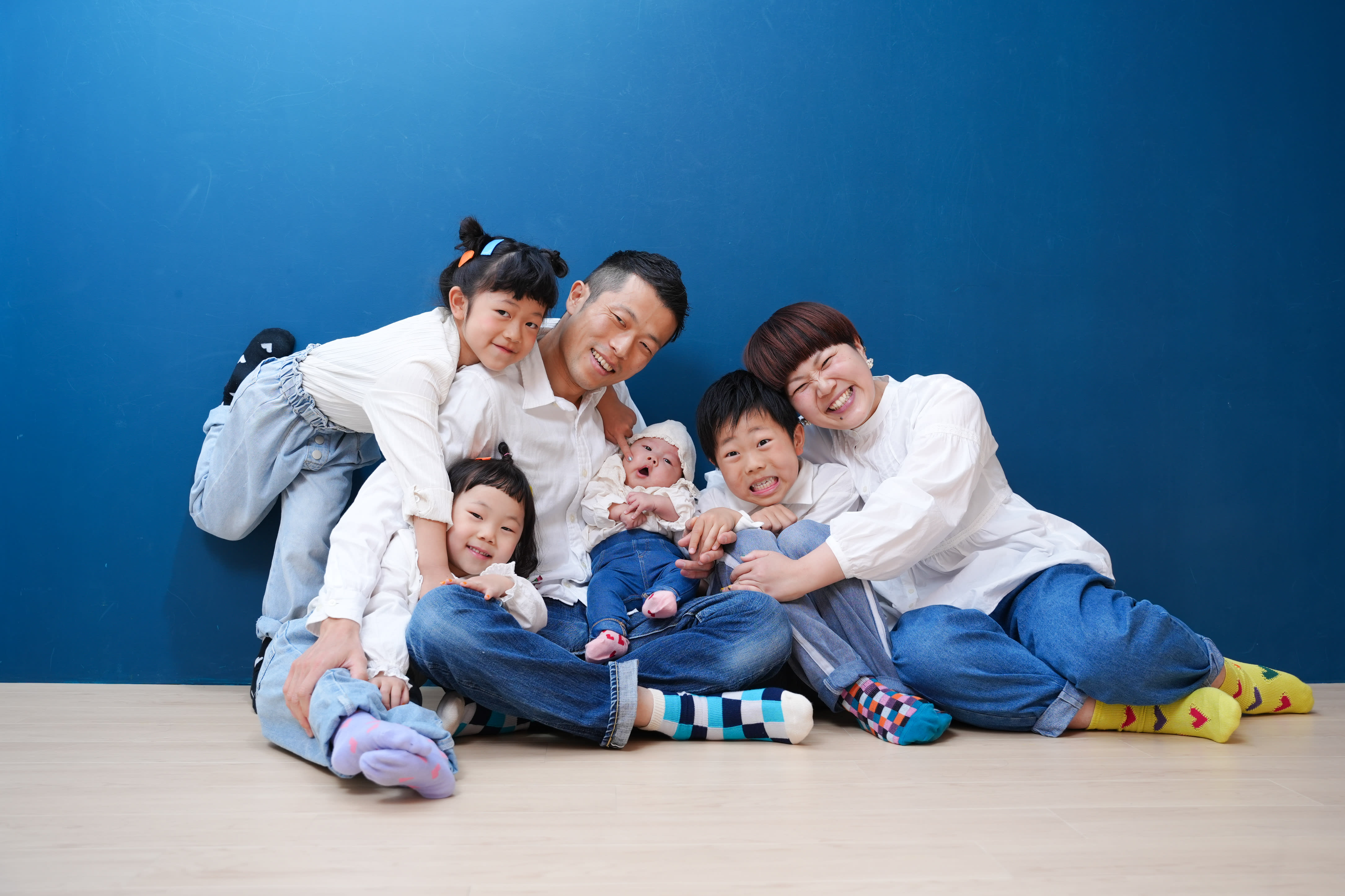 家族写真　記念日　キッズフォトスタジオ　HAPISTA