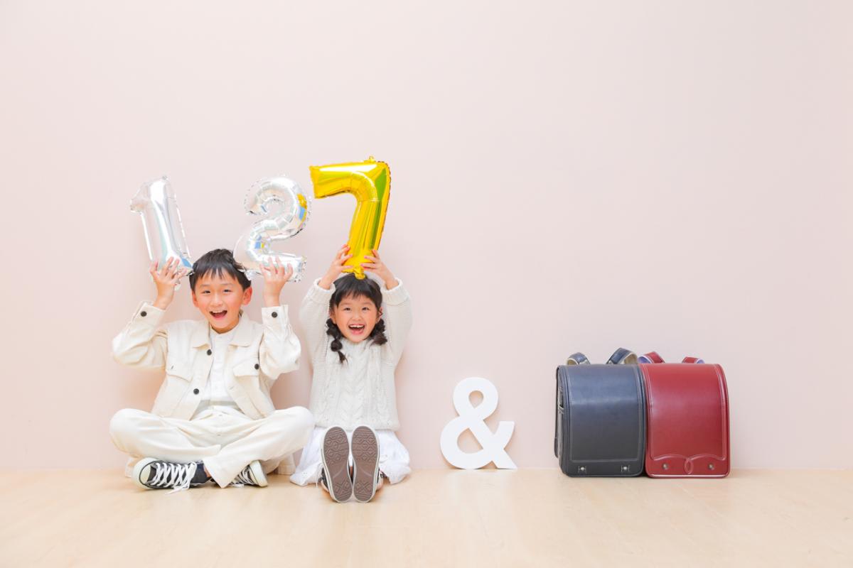 兄弟撮影　　ランドセル　カラフル　キッズフォトスタジオ　ハピスタ