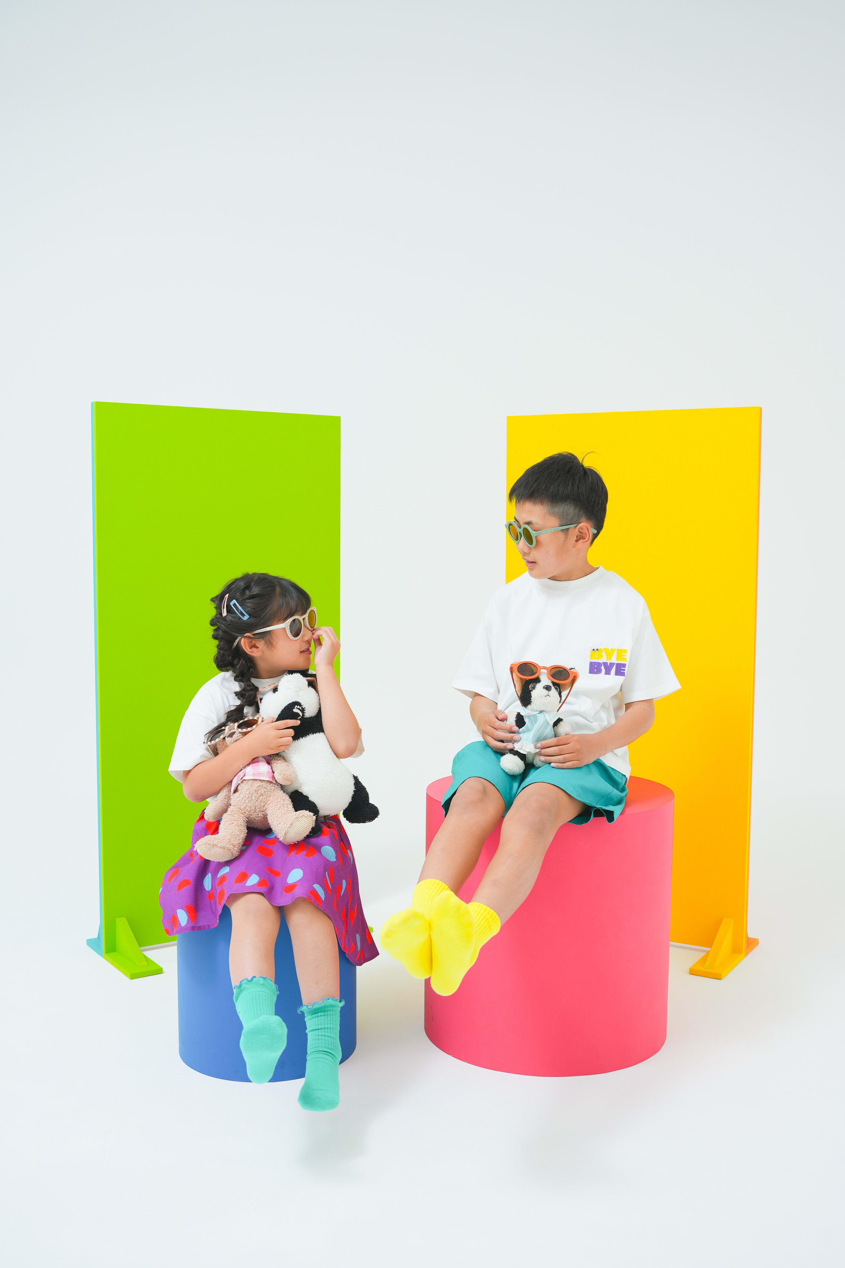 誕生日　誕生日撮影　バースデー　バースデーフォト　バースデー撮影　私服撮影　キッズフォトスタジオ　大阪フォトスタジオ　フォトスタジオ　堺市フォトスタジオ　持ち込み小物　おもちゃ持ち込み　兄弟