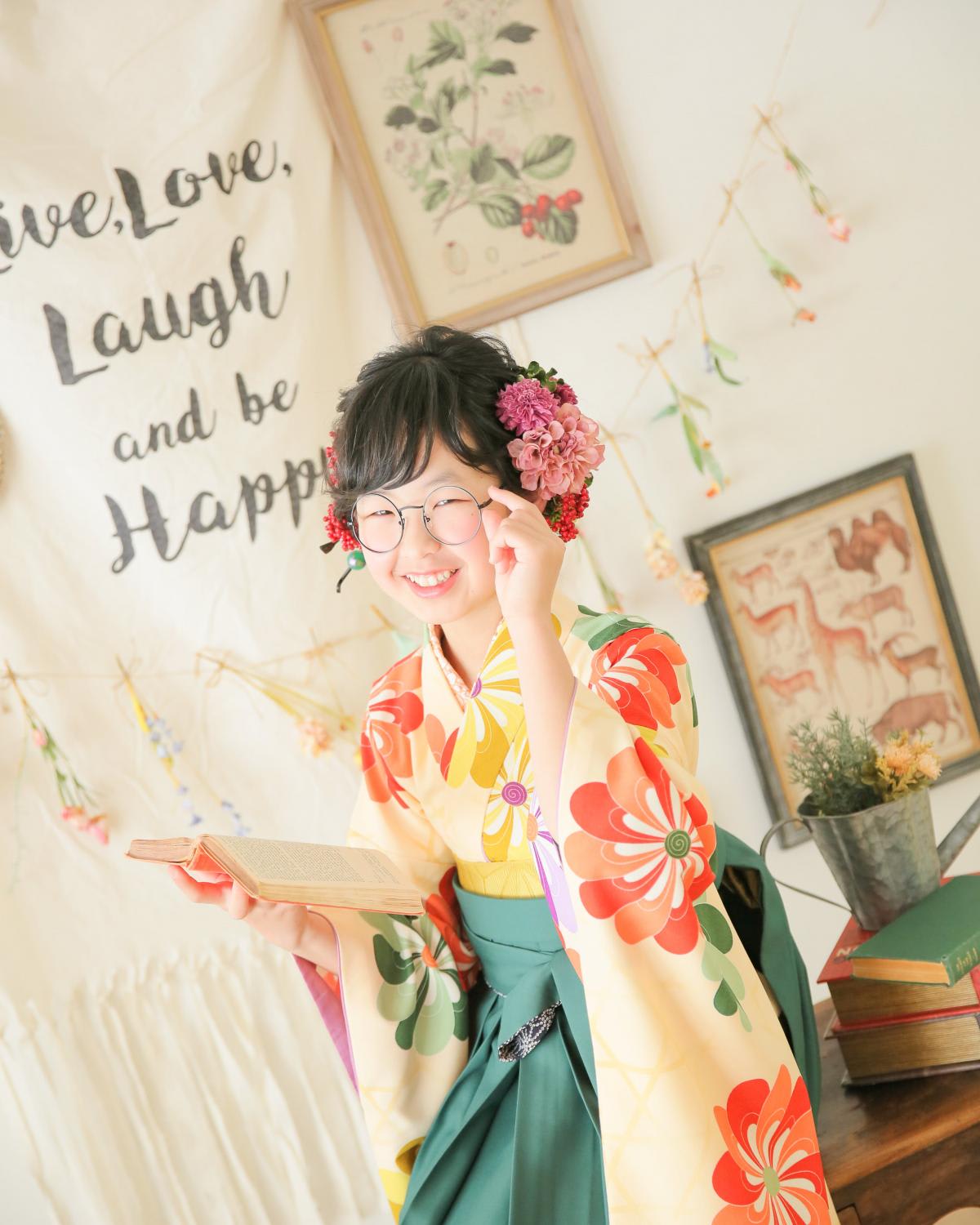 七五三　７歳女の子　可愛い　カラフル　キッズフォトスタジオ　ハピスタ