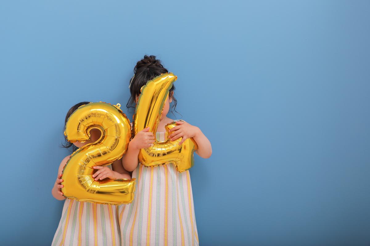 お誕生日　バースデー　姉妹　キッズ写真 　HAPISTA