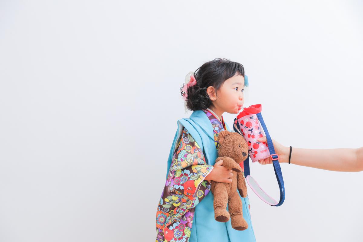 七五三　記念写真　女の子　くまさん　ぬいぐるみ　キッズフォトハウス　HAPISTA