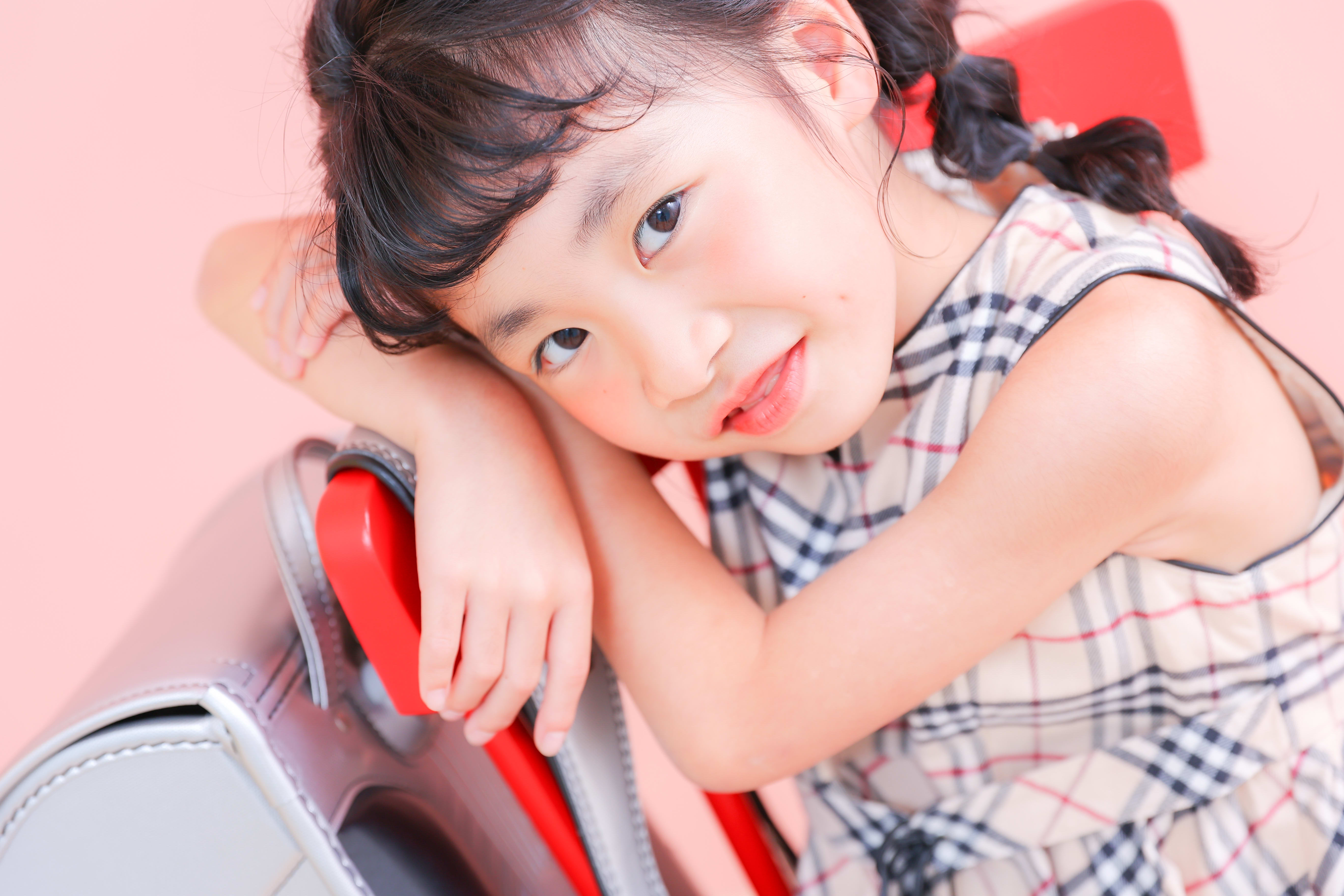 入学　女の子　ランドセル　可愛い　カラフル　キッズフォトスタジオ　ハピスタ