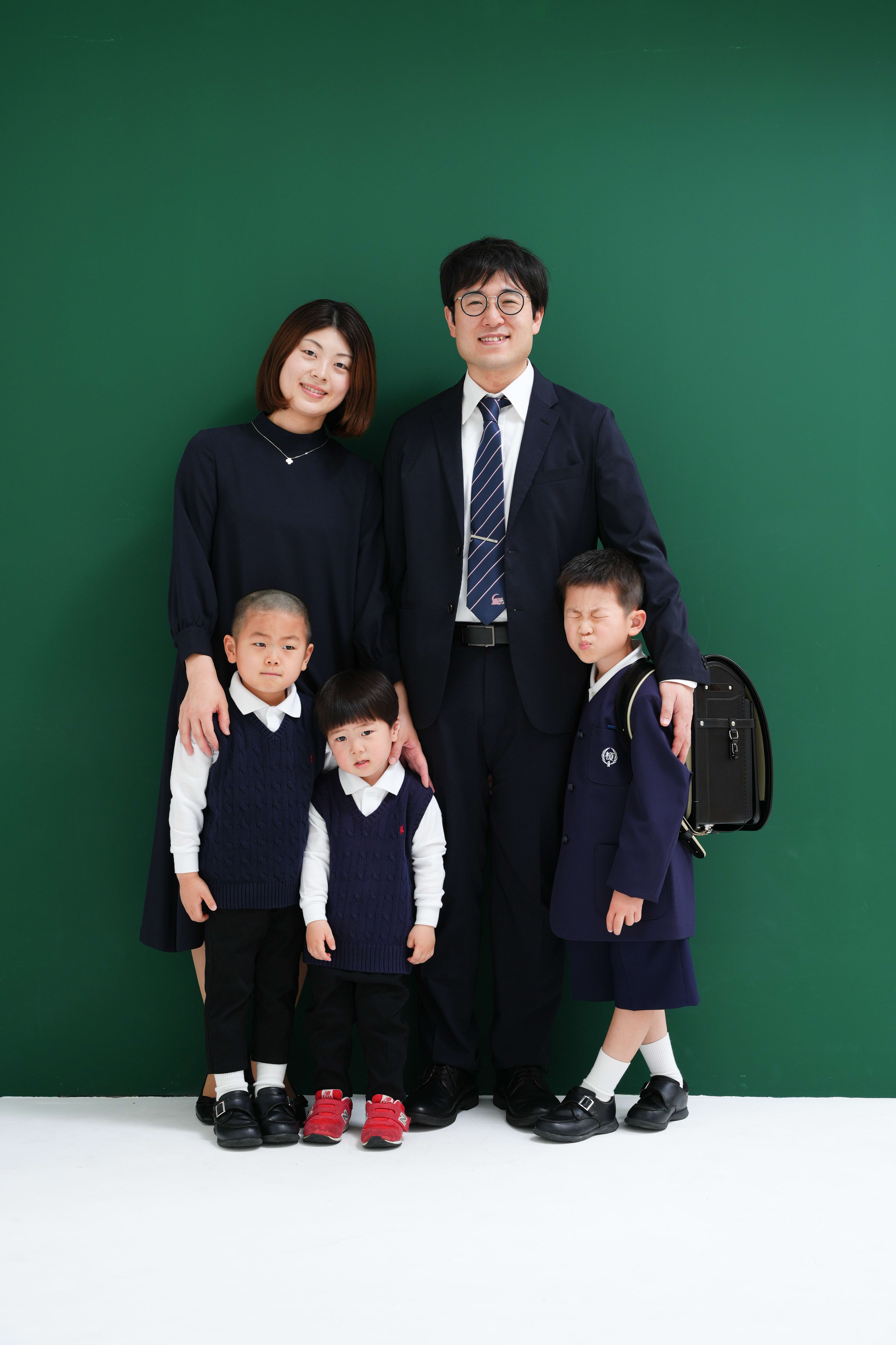 入園撮影　入学撮影　卒業撮影　卒園撮影　制服撮影　キッズフォトスタジオ　フォトスタジオ　大阪フォトスタジオ　堺市フォトスタジオ　家族撮影　家族