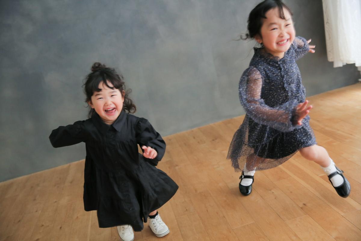 ファミリー　姉妹フォト　フォトスタジオ　ハピスタ