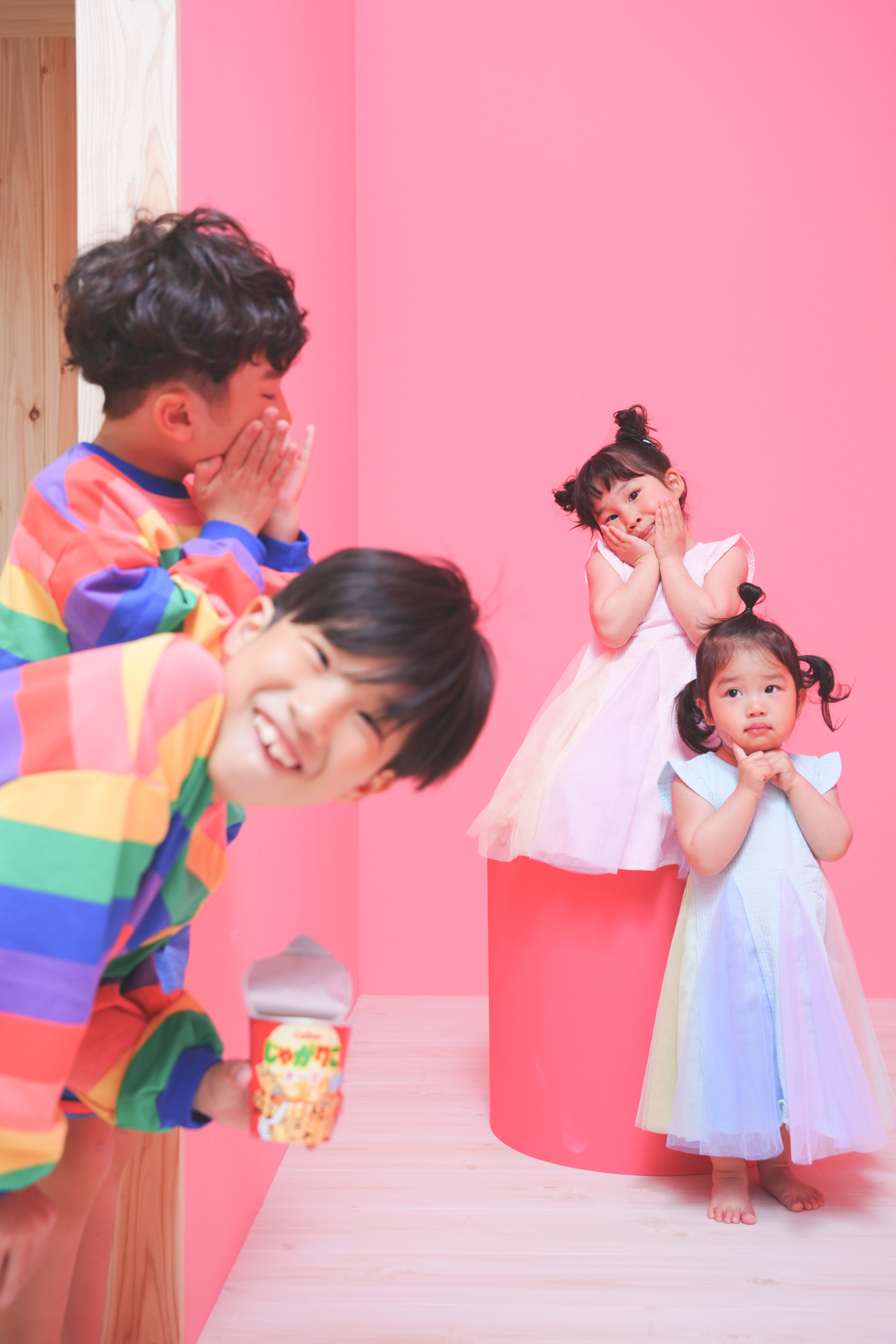 誕生日　誕生日撮影　バースデー　バースデーフォト　バースデー撮影　私服撮影　キッズフォトスタジオ　大阪フォトスタジオ　フォトスタジオ　堺市フォトスタジオ　持ち込み小物　持ち込み衣装　4兄弟