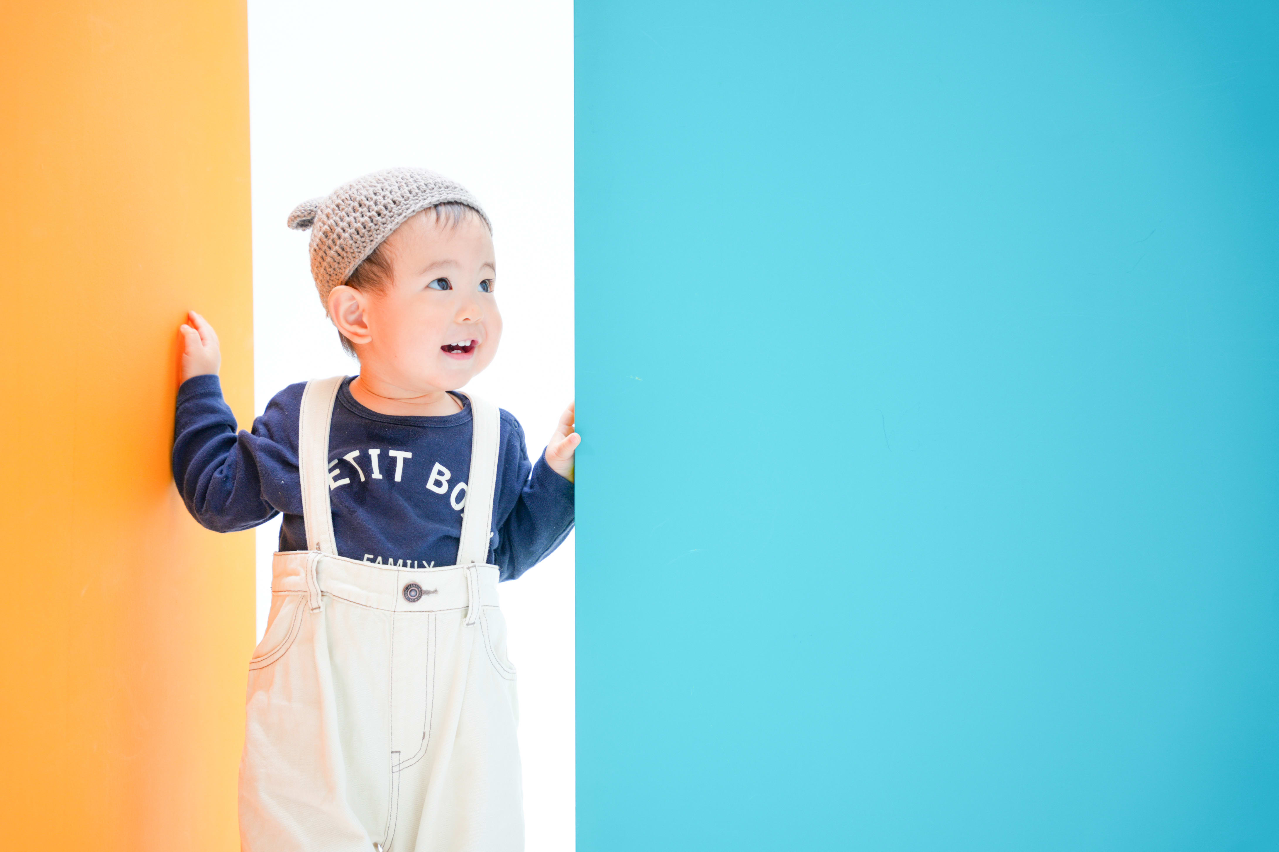 ファミリーフォト　1歳　カラフル　誕生日