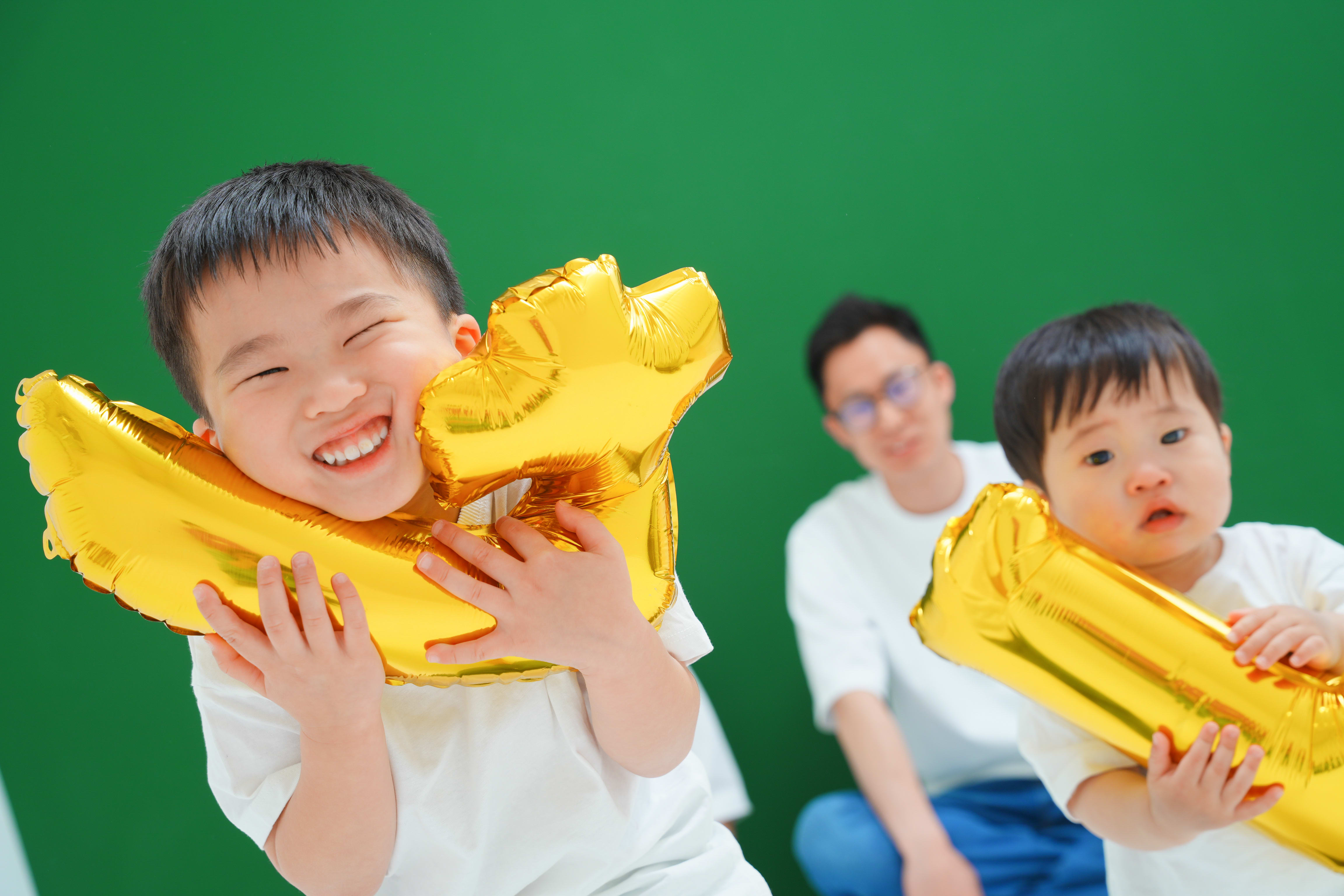 家族写真　7歳　1歳　お誕生日　男の子