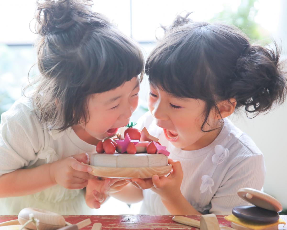 バースデー　お誕生日　女の子　姉妹フォト　ケーキ　キッズ写真　HAPISTA　