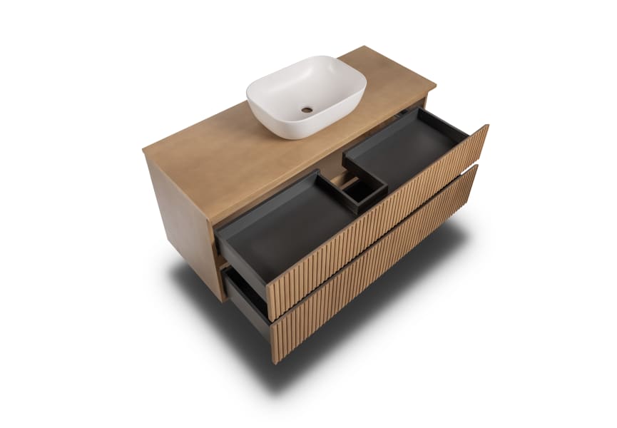Meuble de salle de bains en bois massif sur mesure avec plan de toilette en bois Alpes 1 Bruntec détail 4
