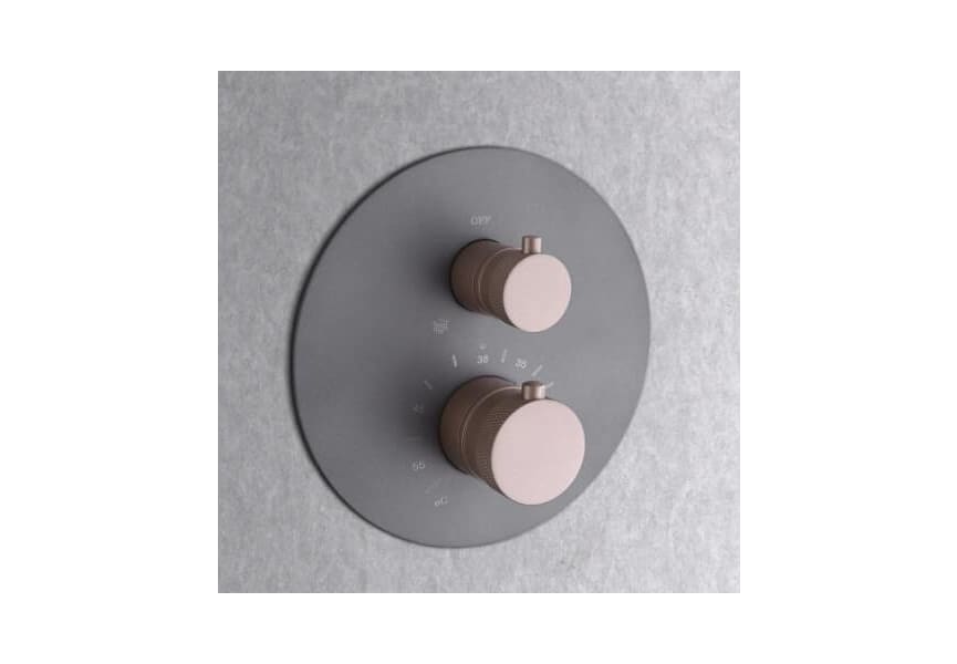 Conjunto de ducha y baño empotrado Line Imex detalle 9