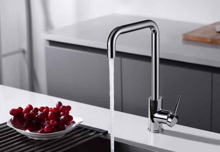Grifo de cocina Loira de Imex ambiente 10