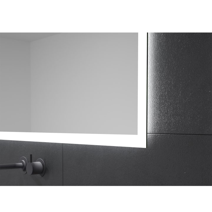 Miroir de salle de bains LED avec éclairage Paradise Eurobath détail 1
