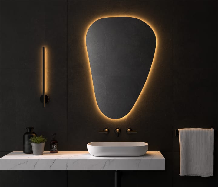 Espejo irregular luz LED Arequipa de Eurobath principal 2