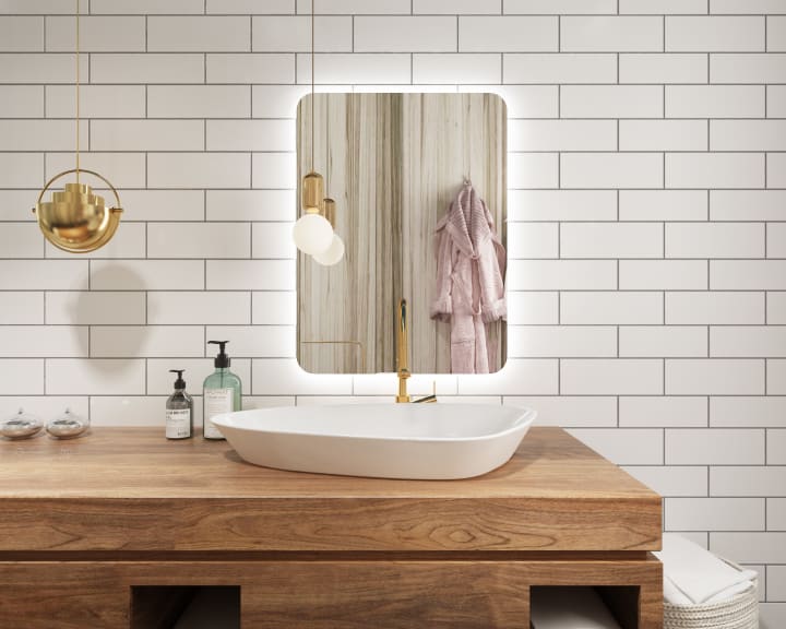 Miroir de salle de bains avec éclairage LED Drako Bruntec principal 1