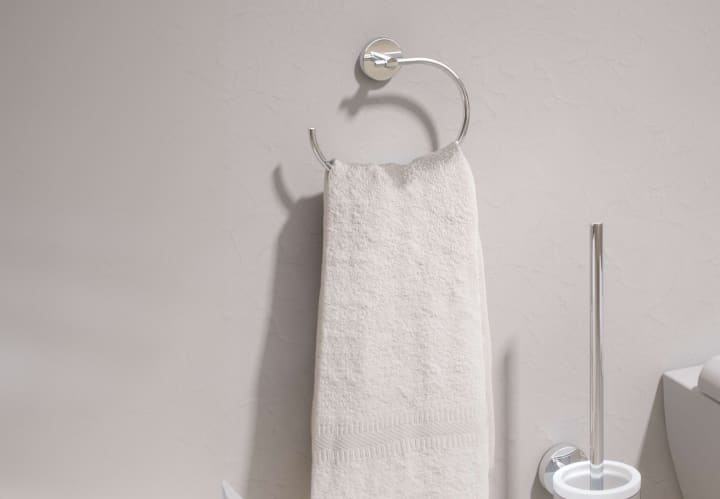 Toallero aro de baño Eros Gedy ambiente 3