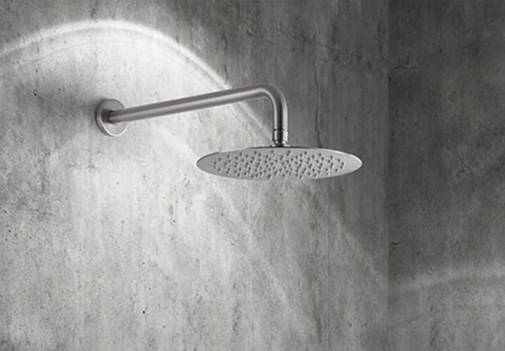 Ensemble douche et baignoire à encastrer Line Imex détail 7