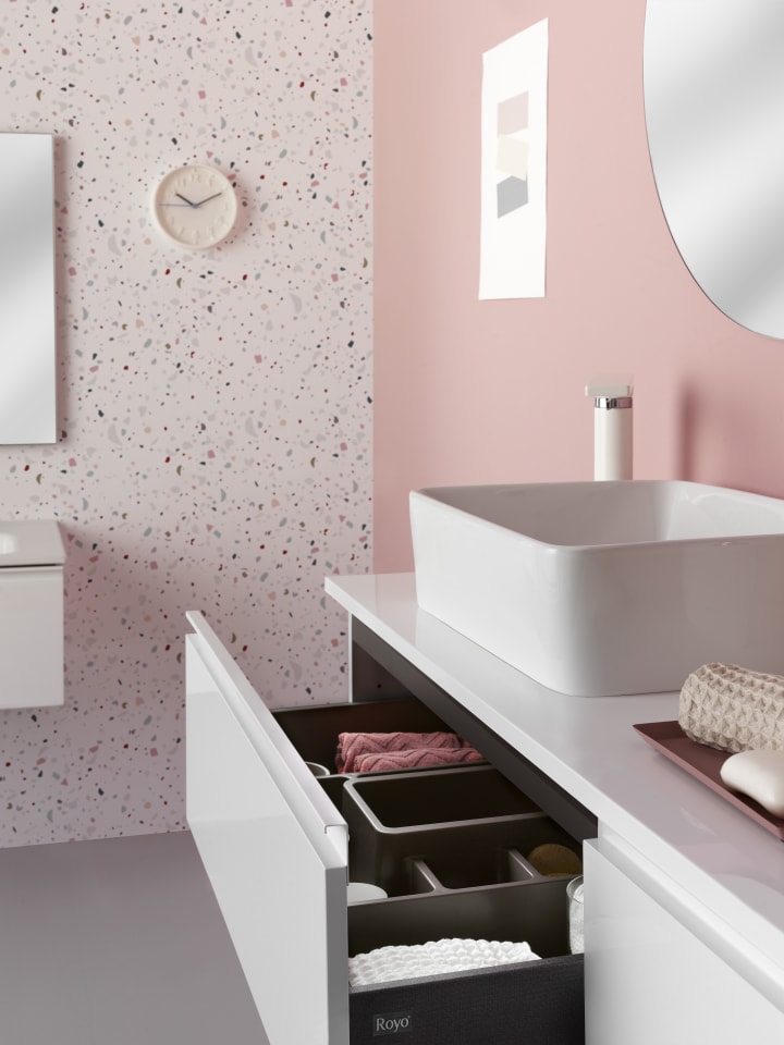 Mueble de baño con encimera de madera Vida Royo detalle 1