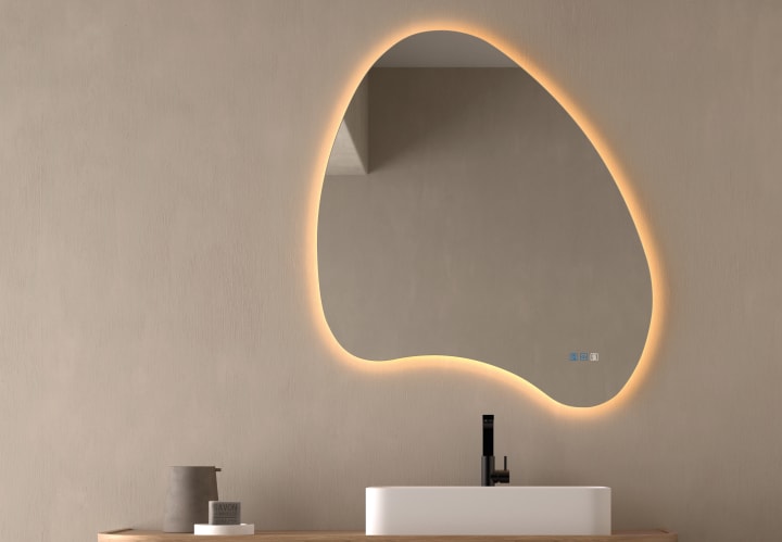 Miroir de salle de bain avec éclairage LED Wave Bruntec principal 1