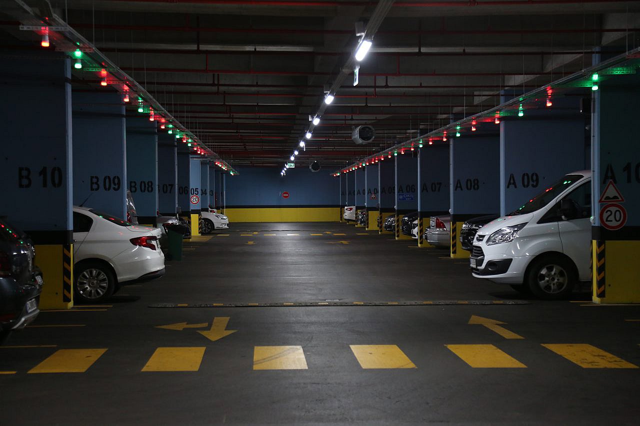 Şehir Parklanma Yönetim Sistemi