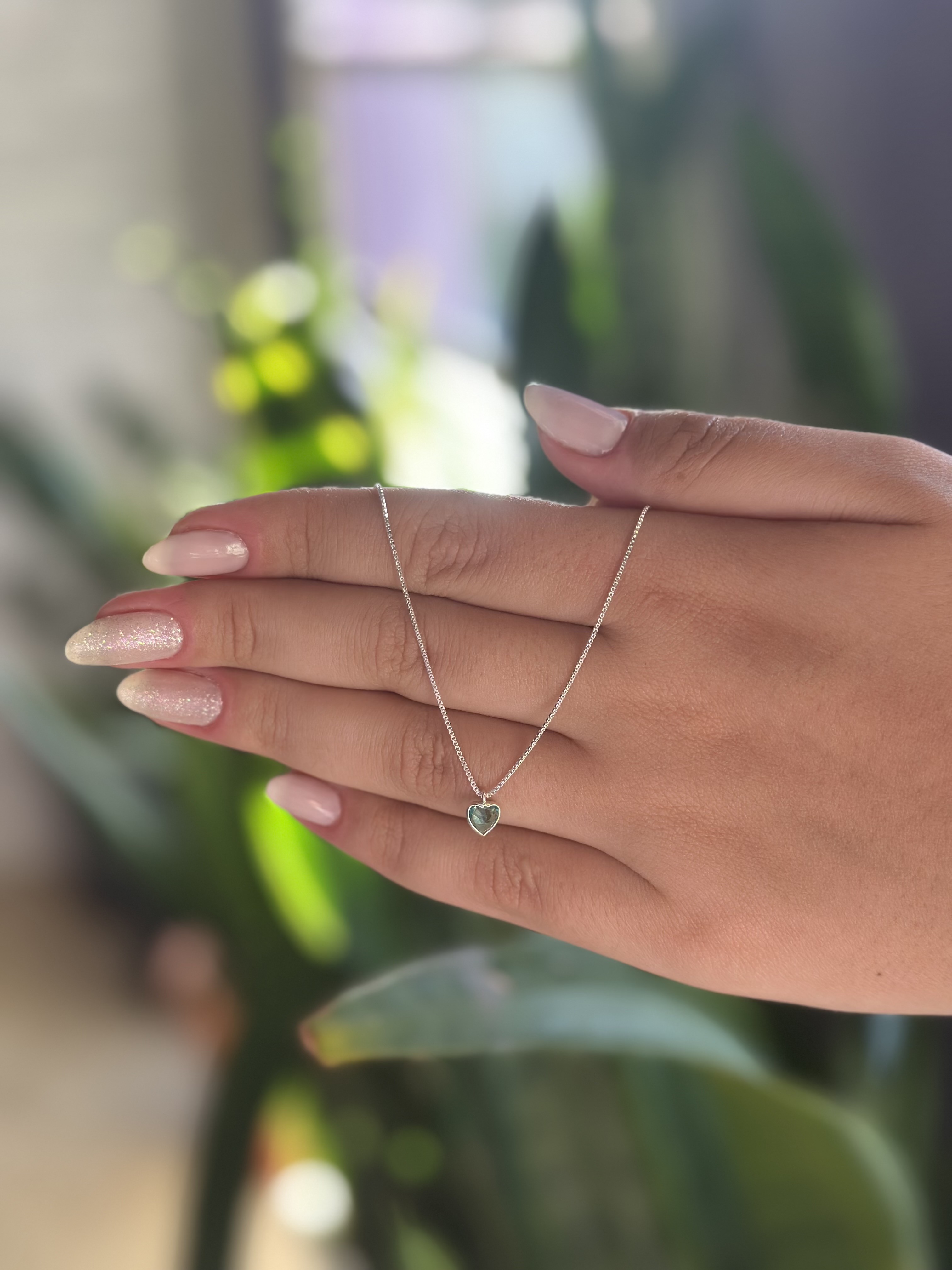 Colar coração verde água