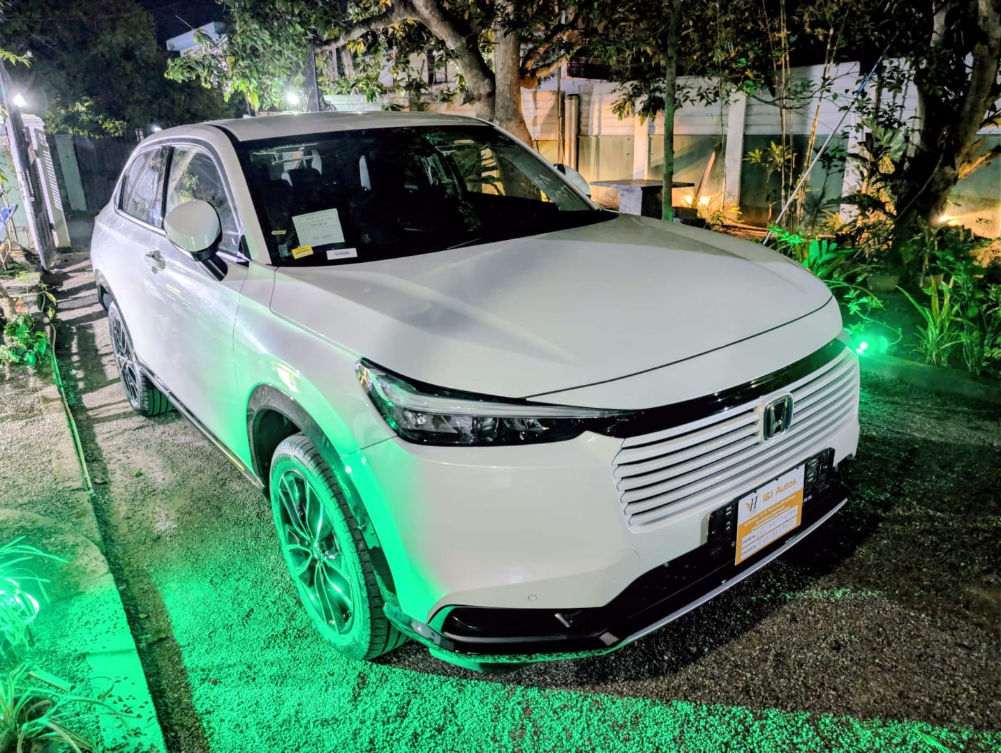 Honda Vezel Z