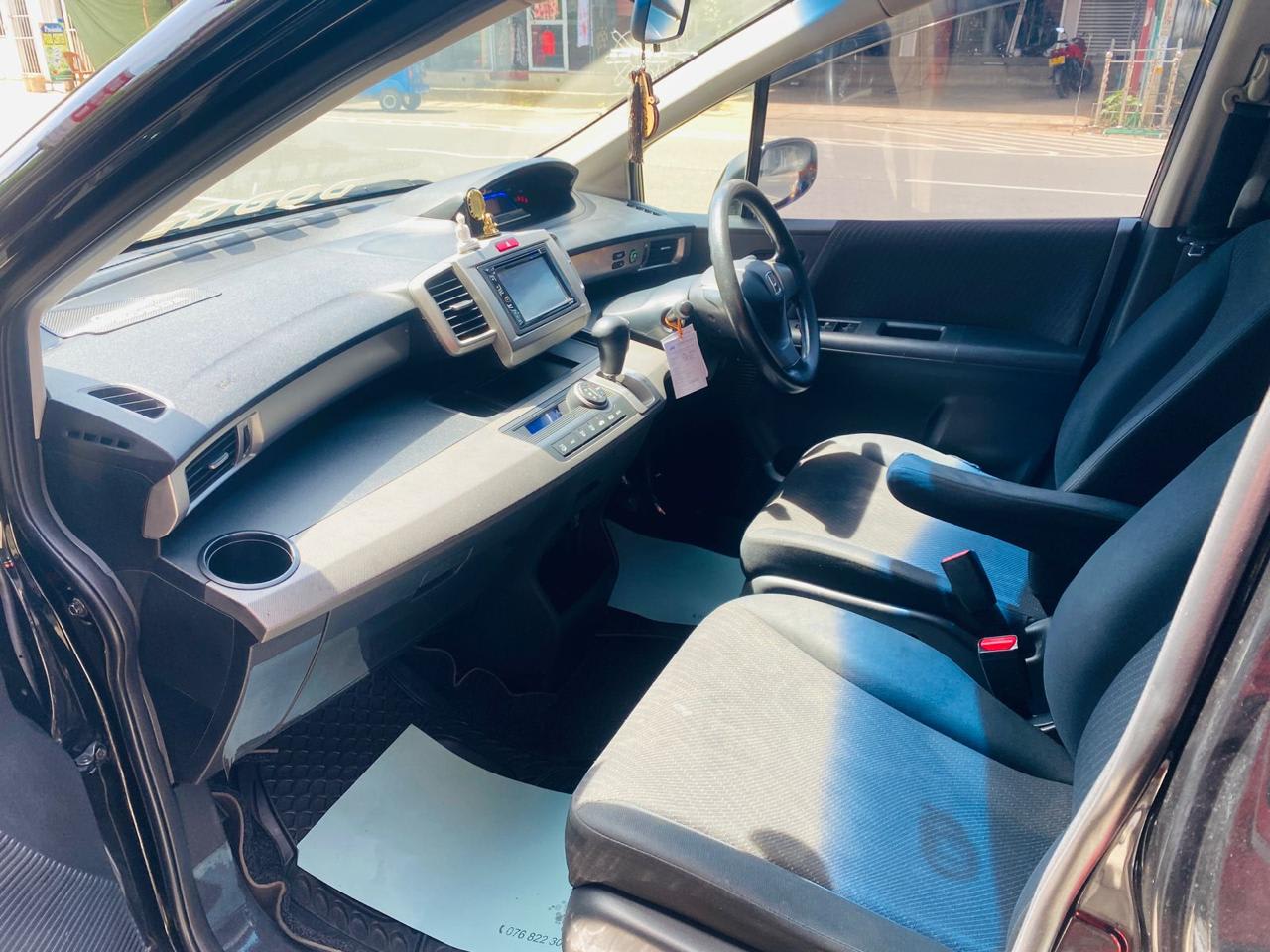 Honda Freed GP3 5