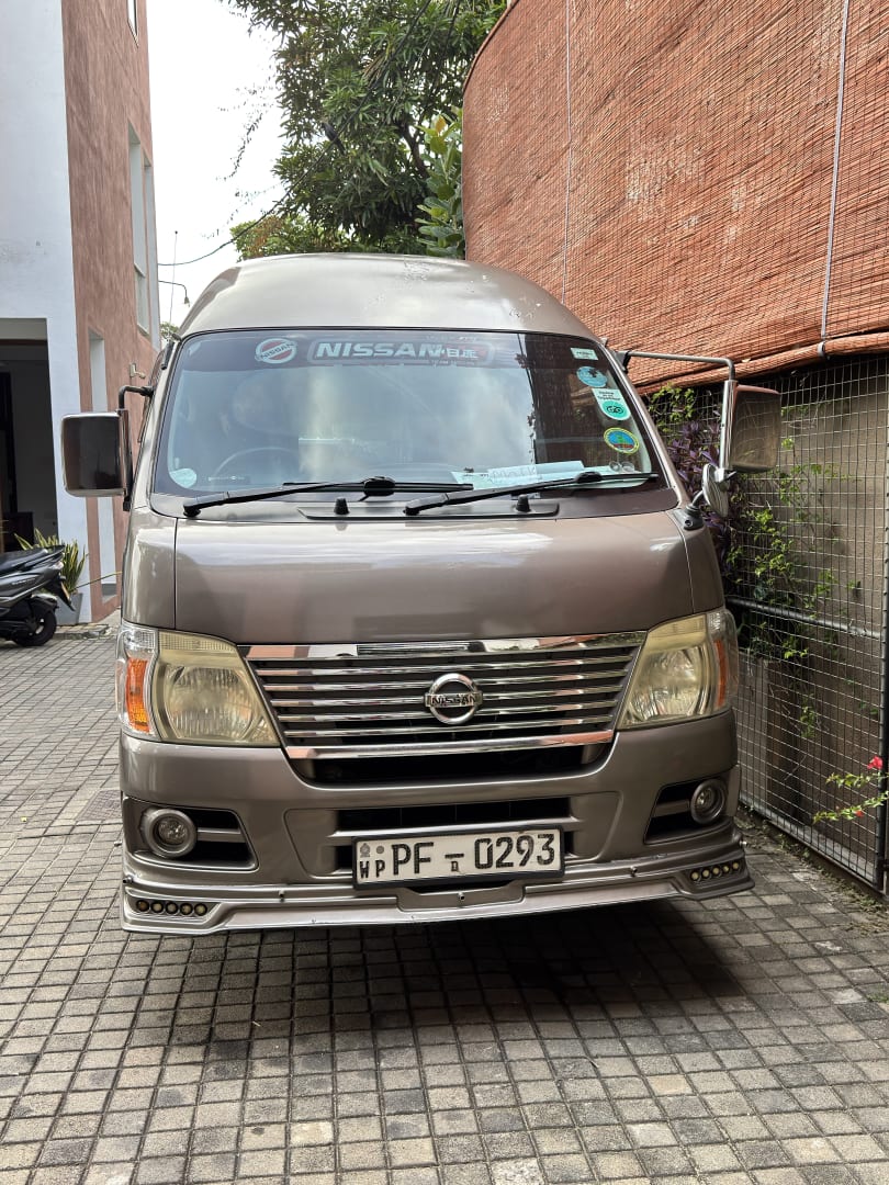 Nissan E 25