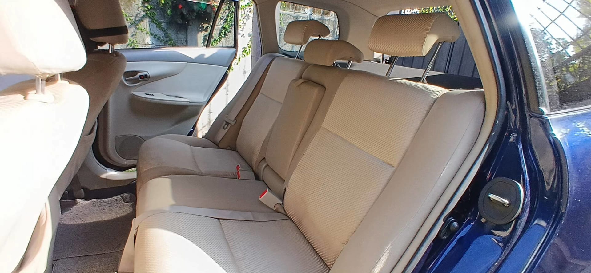 Toyota Axio fielder 3