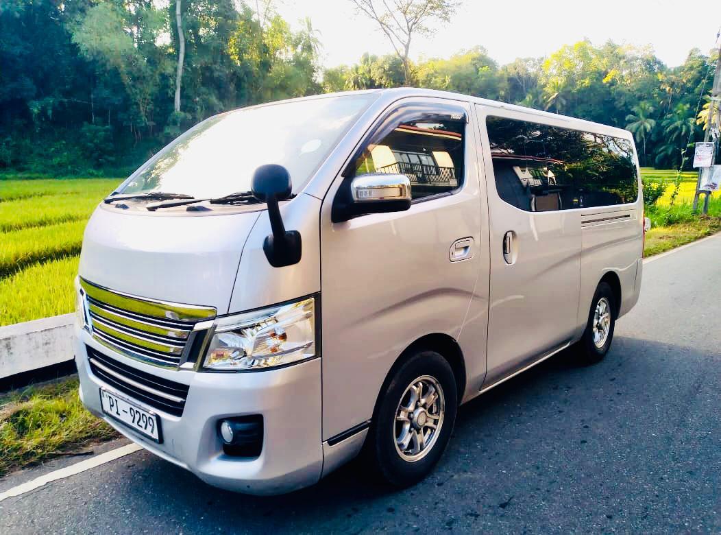 Nissan NV350 2