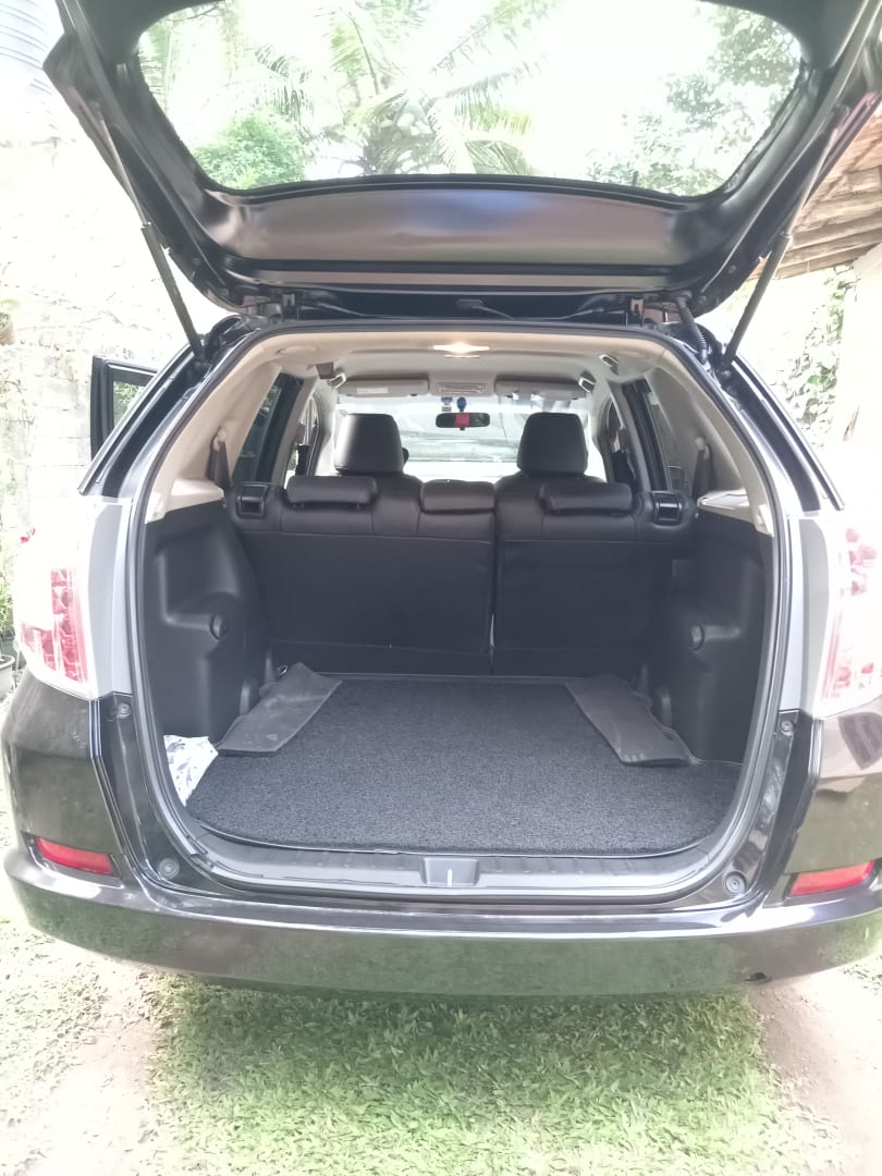 Honda Fit Shuttle 4
