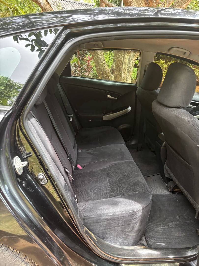 Toyota Priuse 3