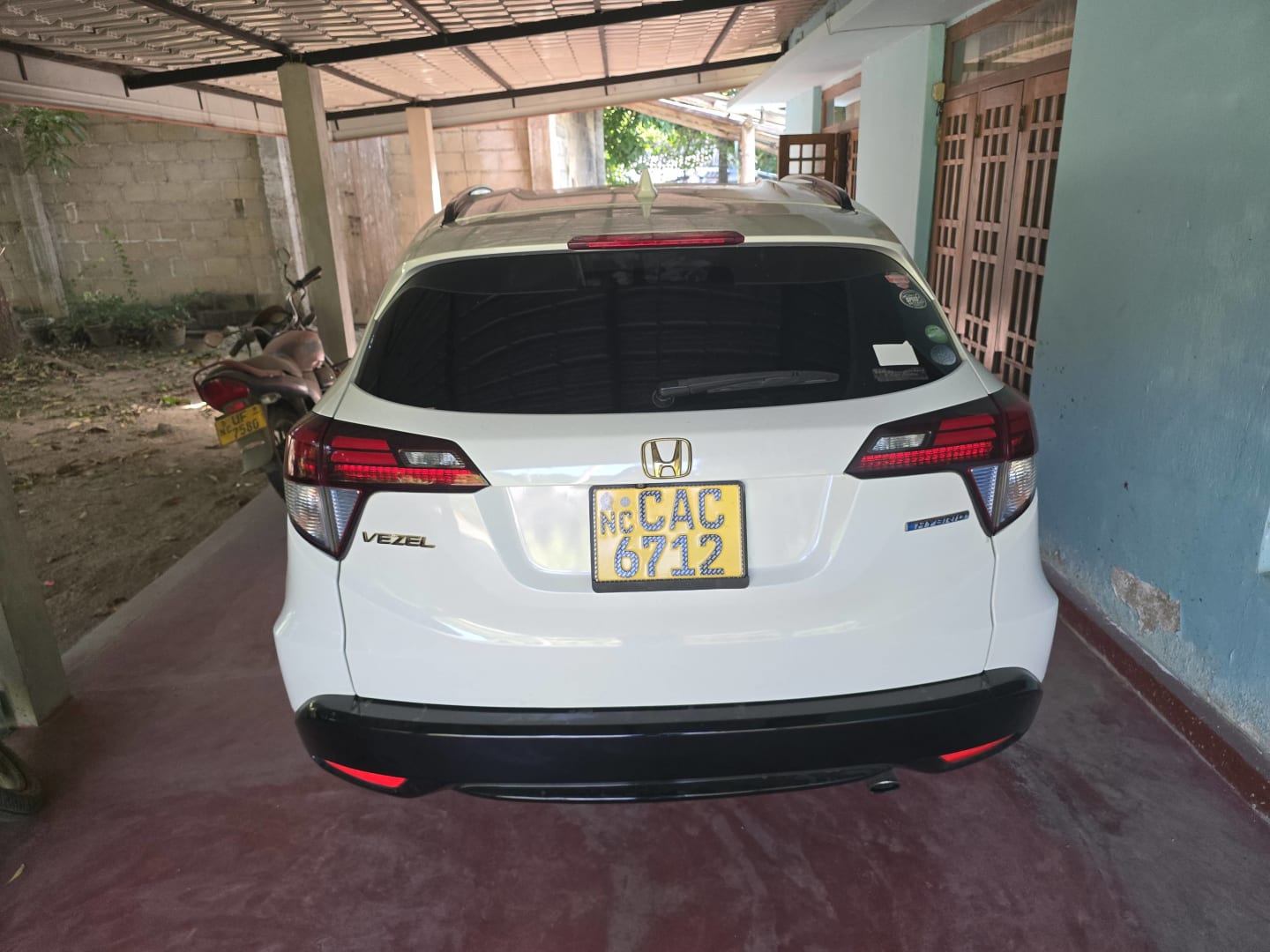 Honda Vezel 2