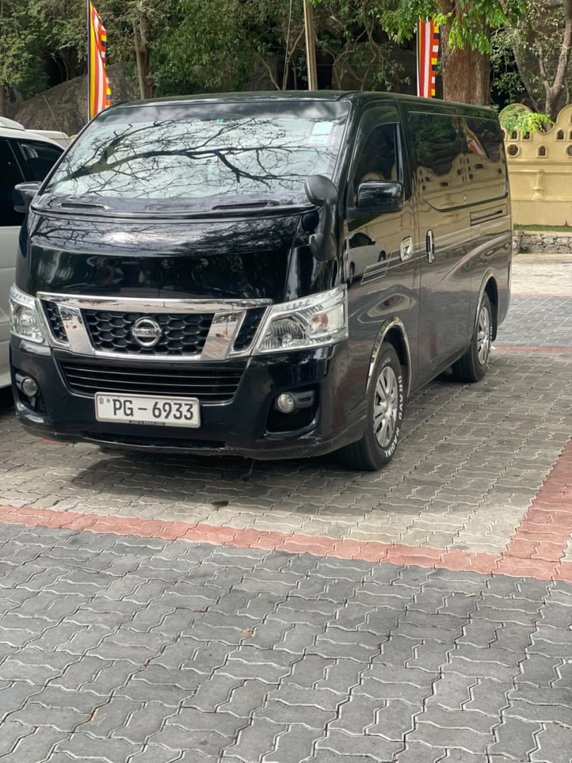 Nissan Caravan NV 350