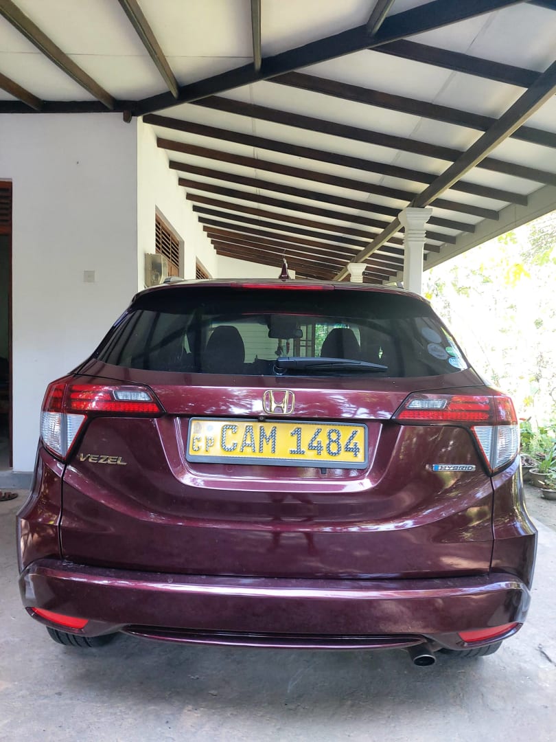 Honda vezel 2