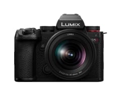 Lumix S5 II