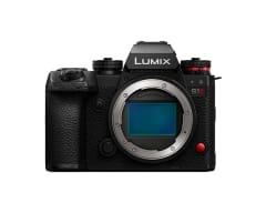Lumix S1 II