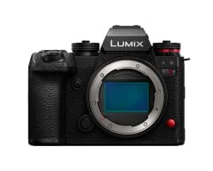 Lumix S1IIE