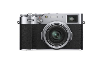 Fujifilm X100V
