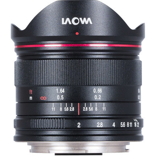 Laowa 7.5mm f/2 Lightweight
