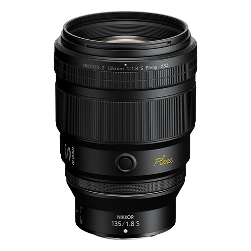 NIKKOR Z 135mm f/1.8 S Plena