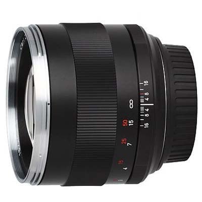 Planar T* 85mm f/1.4