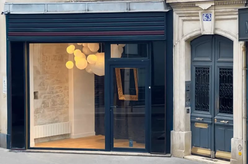 Prise de vue latéral de l'intérieur de l'espace à loué, Lespace 63