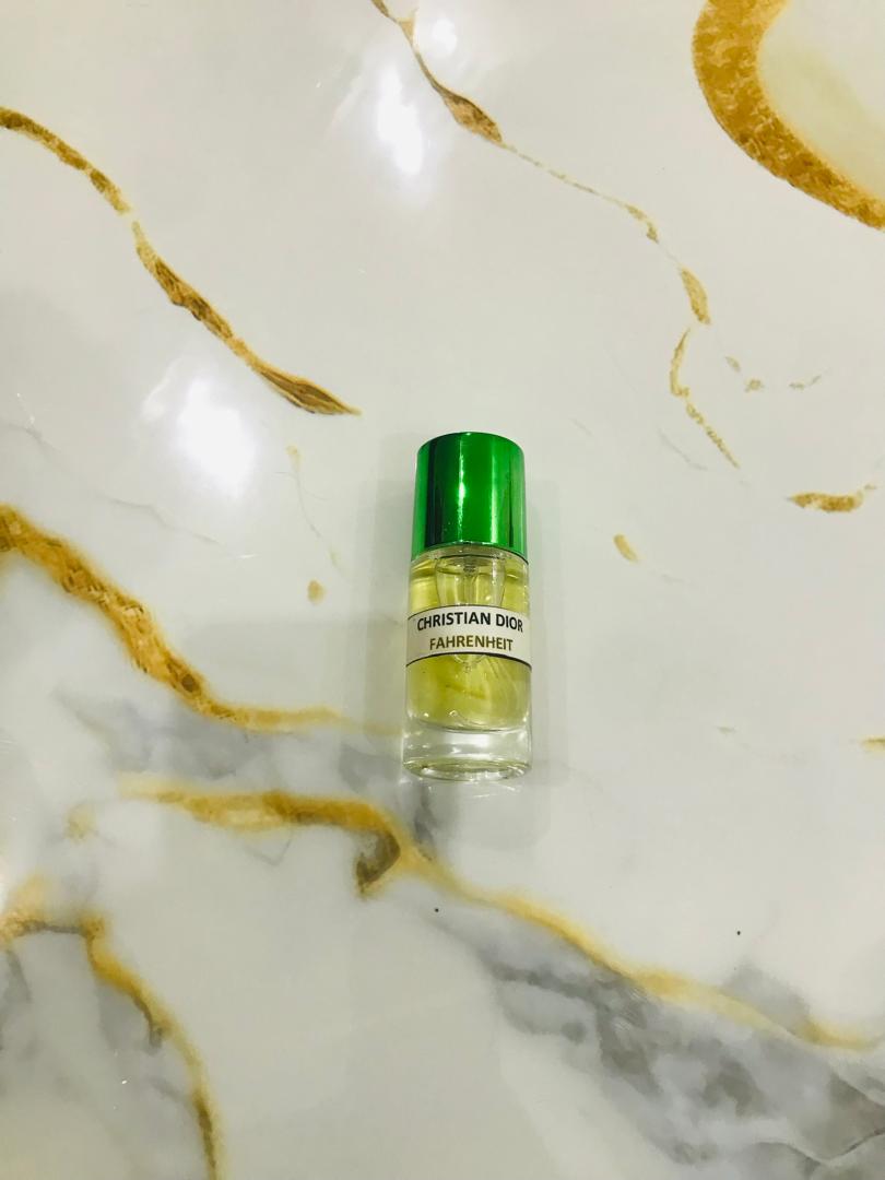 Parfum de marque Thumbnail