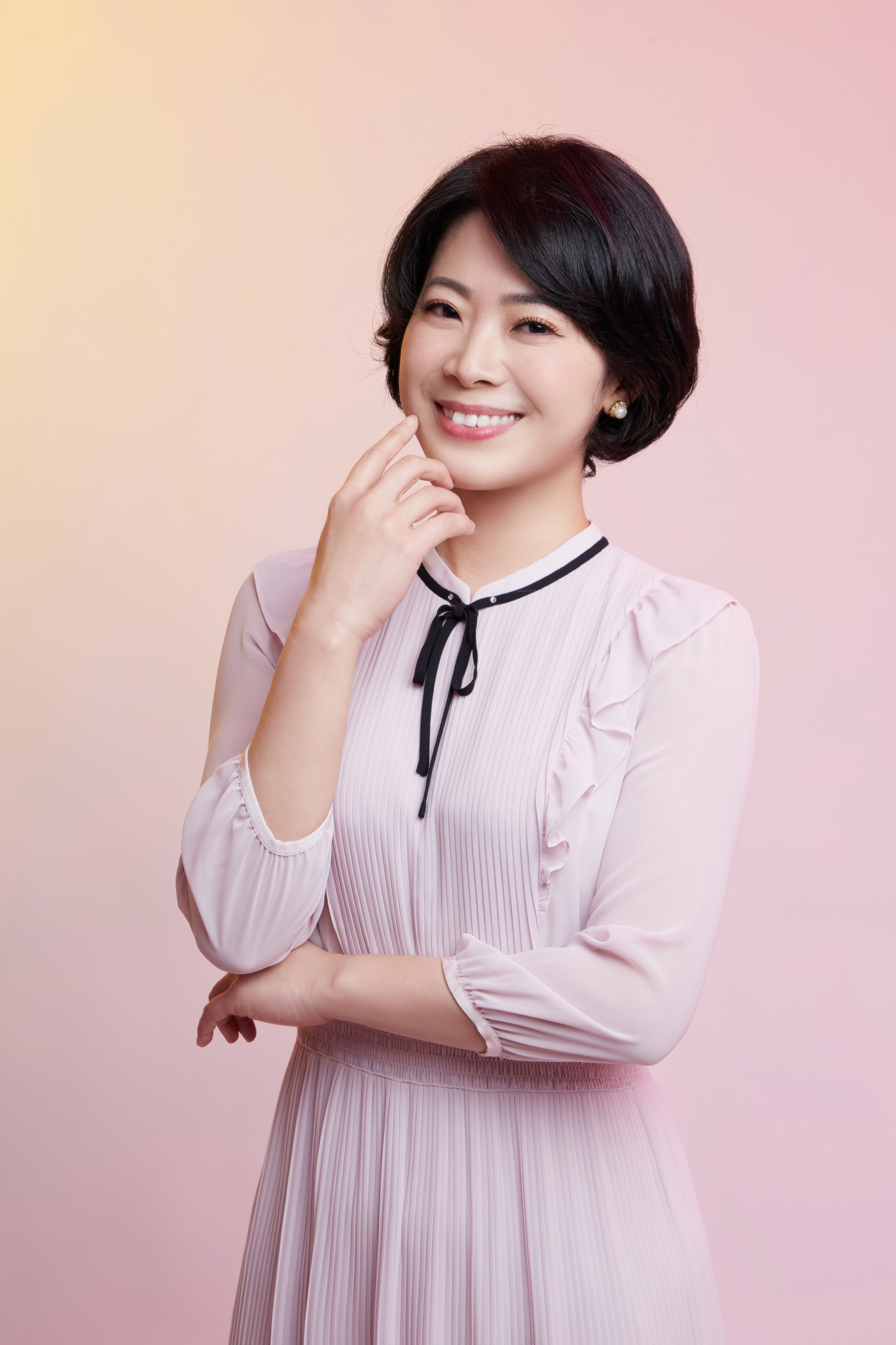 宜菲 Claire — 桃園OMNI催眠療癒師