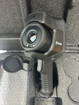 E54 Lens Close Up