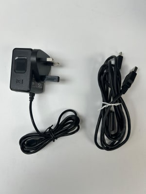 E8-XT - Showing Charger